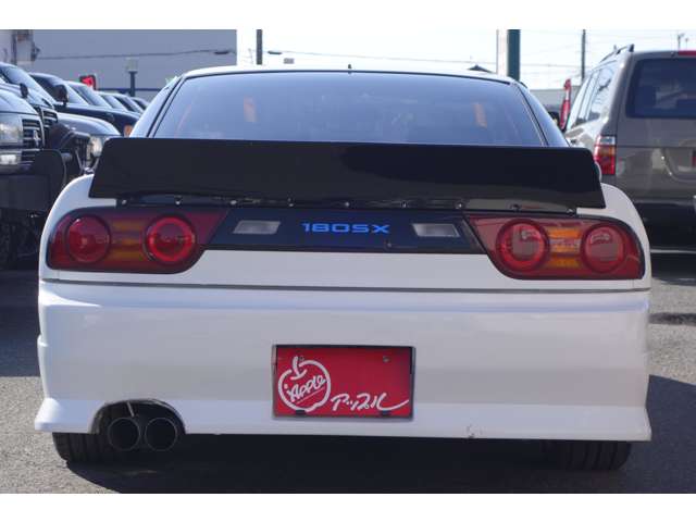 U00047617717_58_005.jpg