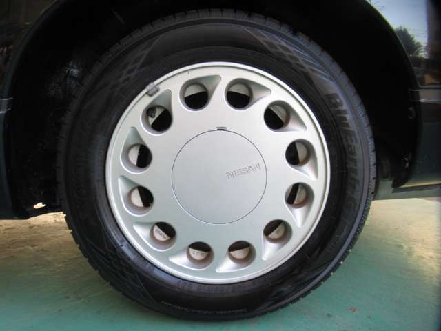 UJ0047593447_54_006.jpg