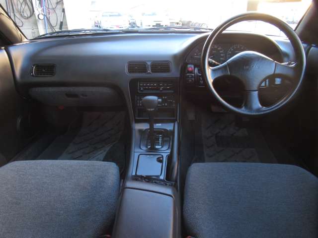 UJ0047593447_6_006.jpg