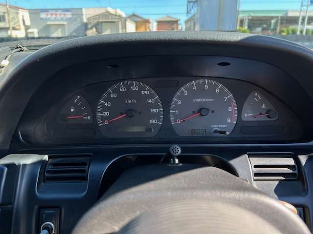 U00047213233_60_001.jpg