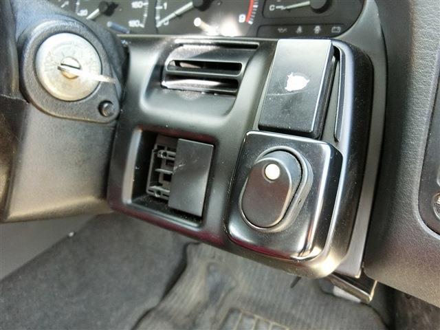 UJ0047621787_8_001.jpg