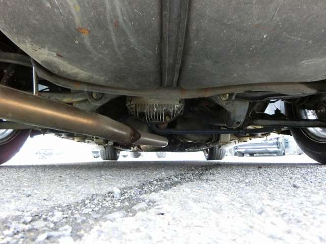 UJ0046696304_41_001.jpg