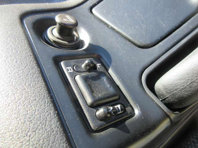U00047489304_41_005.jpg