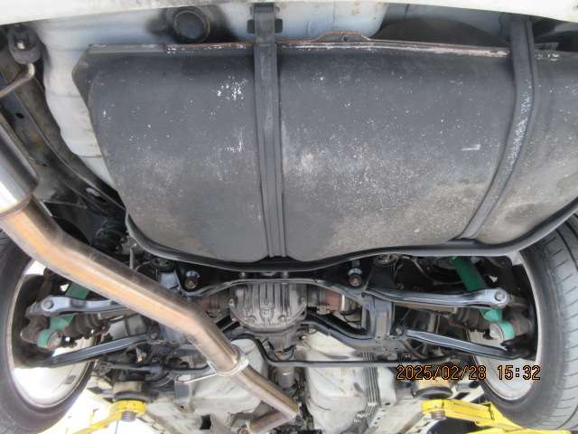 U00048143995_42_001.jpg