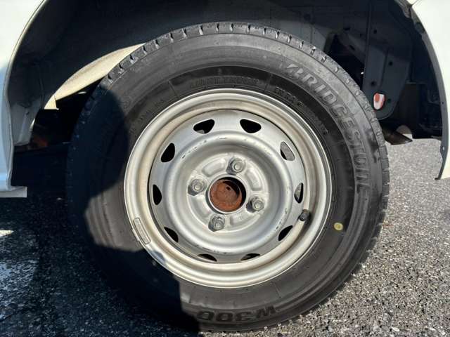 U00048371780_54_001.jpg