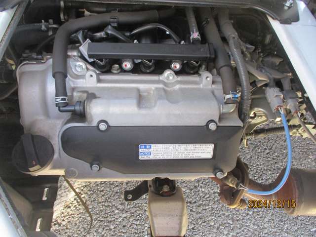 U00047430987_15_002.jpg
