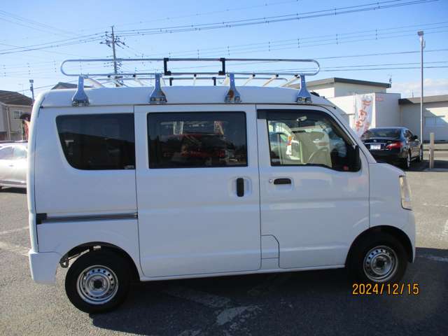 U00047430987_3_001.jpg