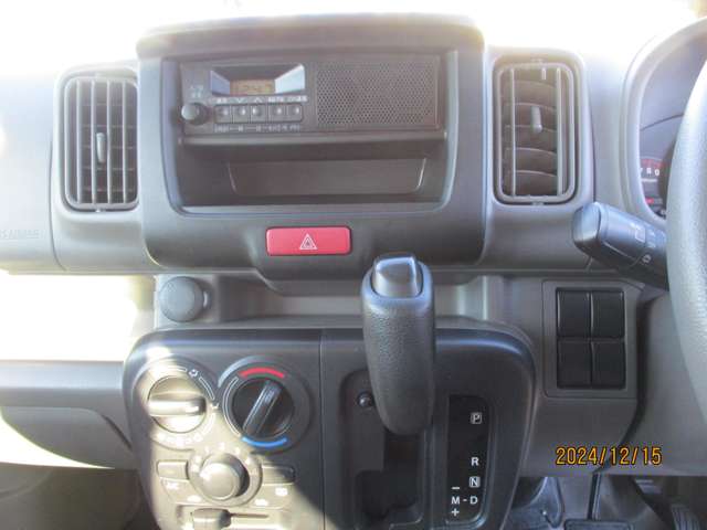 U00047430987_8_001.jpg