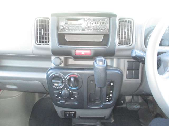 U00048002931_11_001.jpg