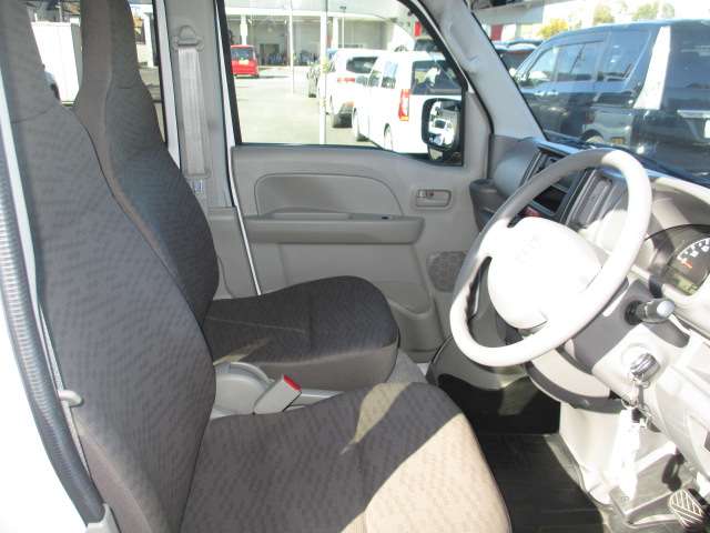 U00048002931_8_001.jpg