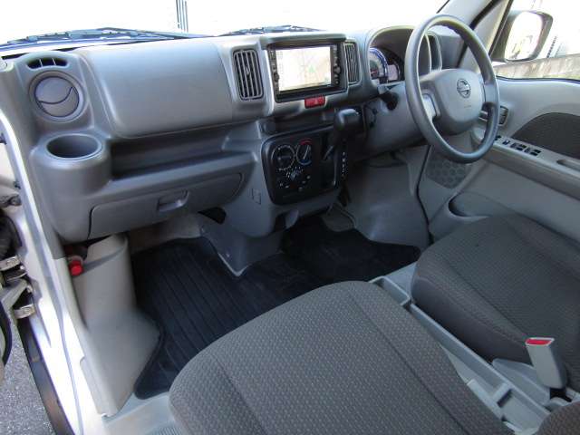U00047628301_57_001.jpg