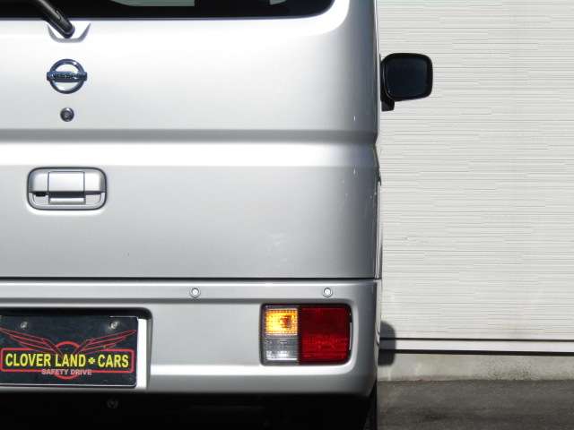 U00047628301_9_001.jpg
