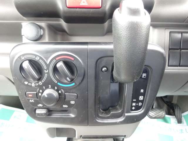 U00048478513_3_001.jpg
