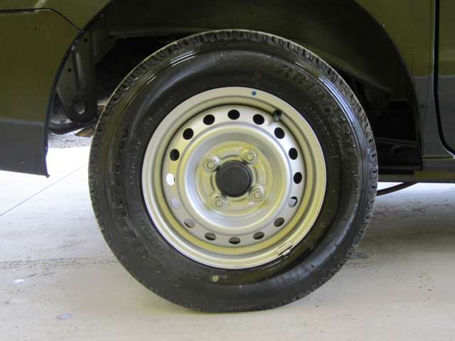 U00047602422_10_001.jpg