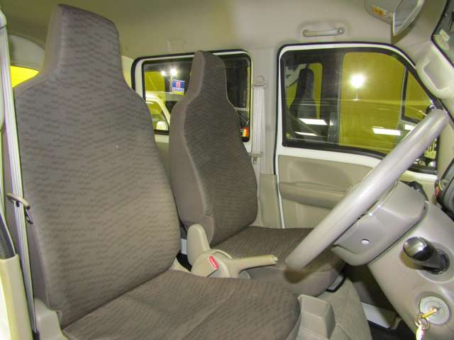 U00047951852_5_001.jpg