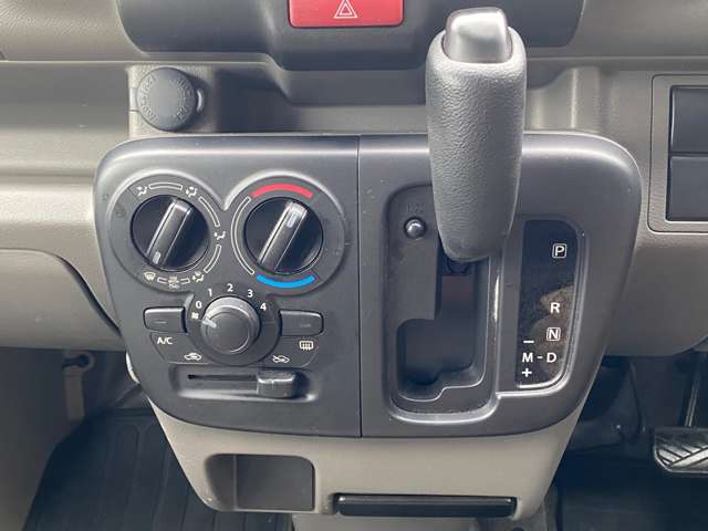 U00044848573_17_003.jpg