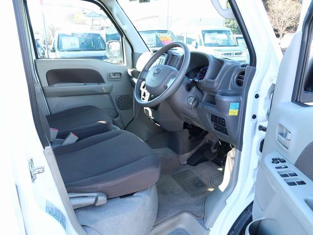 U00047680318_43_001.jpg