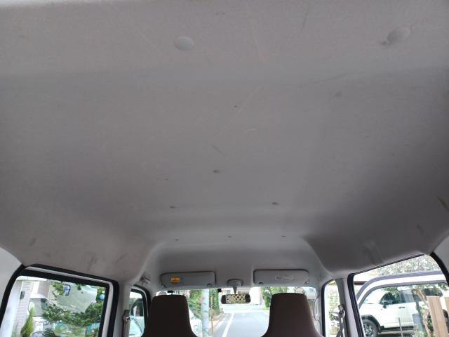 UZ0046599389_17_001.jpg
