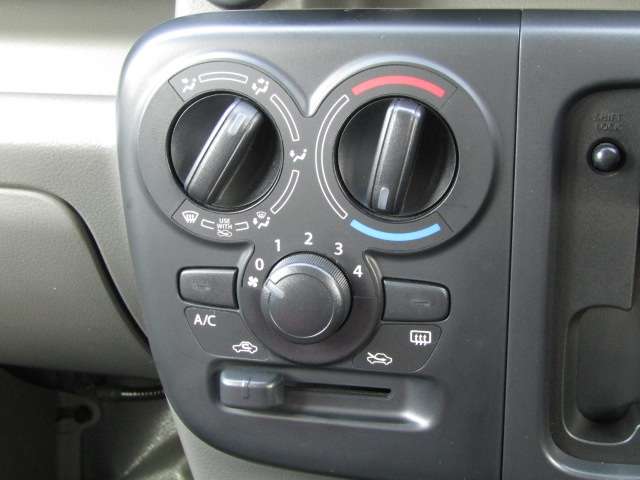 U00048364287_15_003.jpg