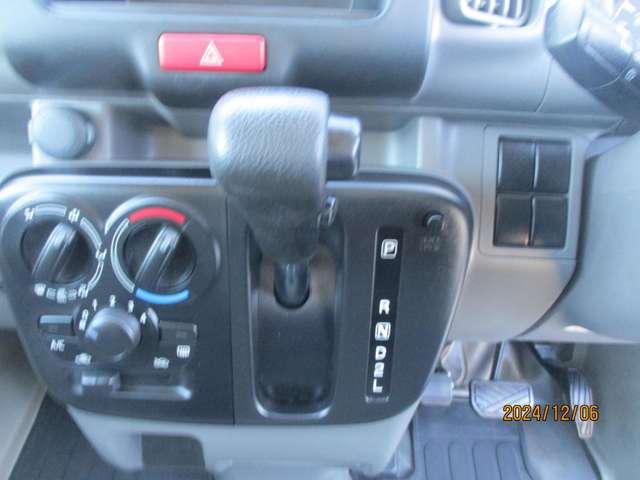 U00047286671_10_001.jpg