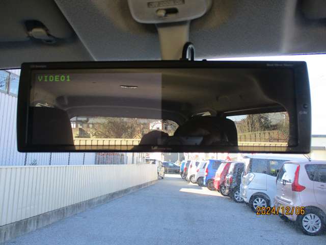 U00047286671_30_001.jpg