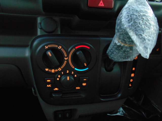 U00046389596_8_001.jpg