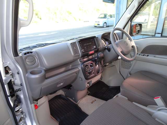 U00047013701_32_007.jpg