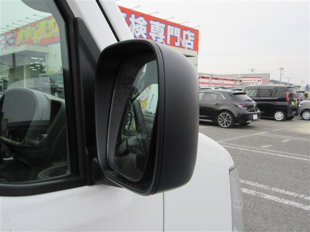 UJ0047921858_58_001.jpg