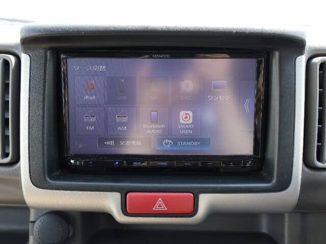 U00048578873_10_002.jpg