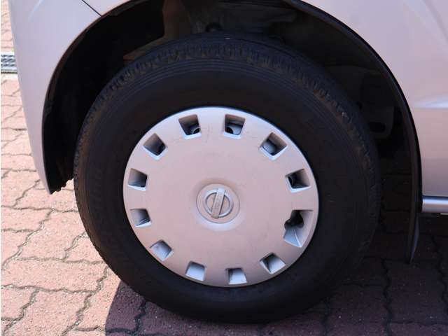 U00048578873_40_001.jpg