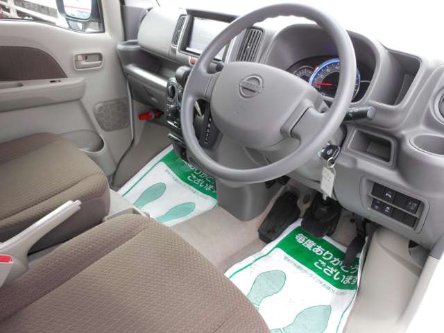 U00048496272_75_002.jpg