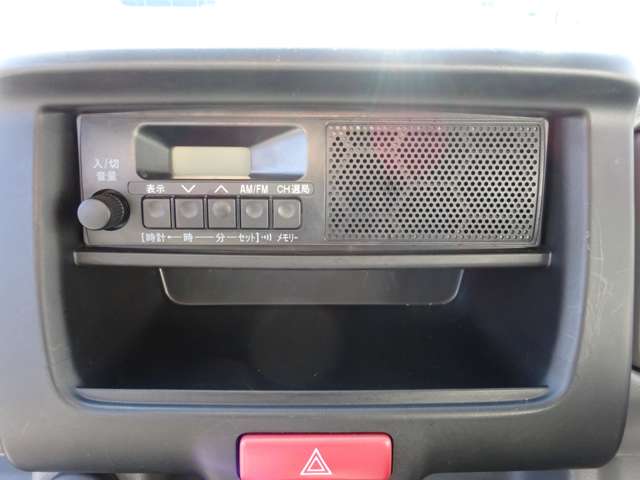 UJ0047860091_31_001.jpg