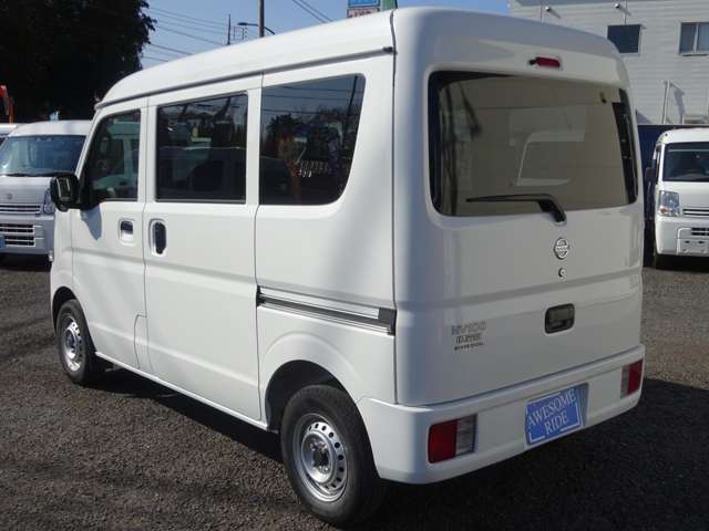 UJ0047860091_8_001.jpg