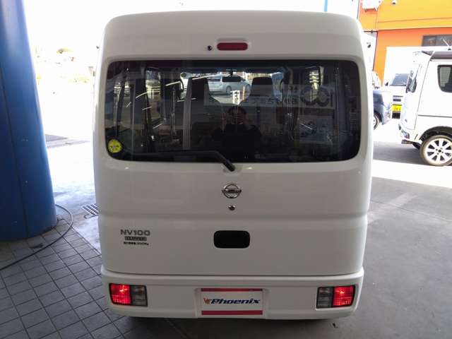 U00048181389_10_001.jpg