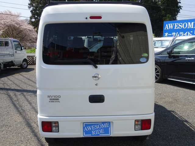UJ0048629334_9_001.jpg