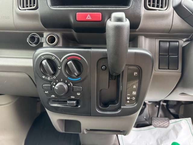 U00046707589_35_001.jpg