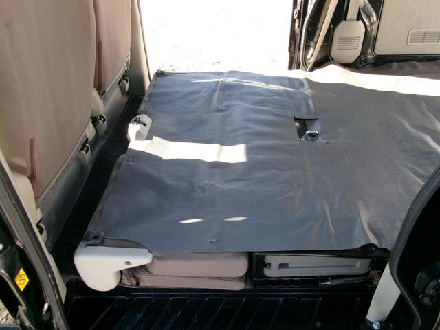 U00048134387_53_001.jpg