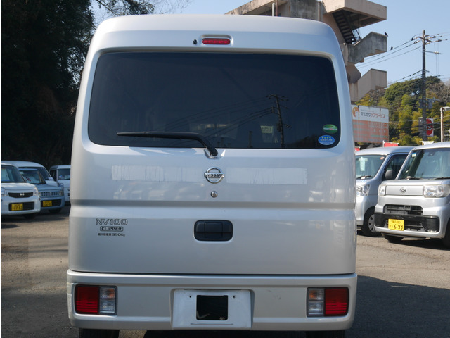 UZ0048169944_5_001.jpg
