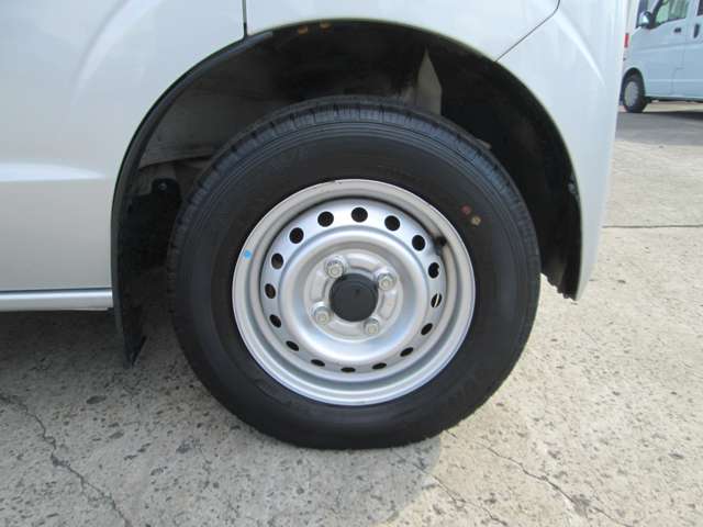 U00048028524_42_001.jpg