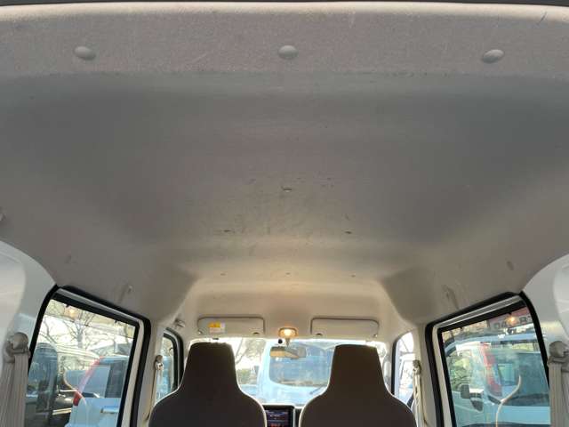 U00048366214_30_001.jpg
