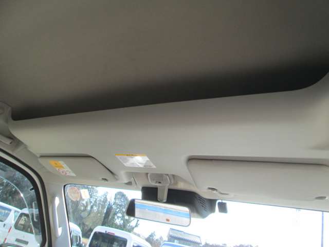 U00048100041_35_001.jpg