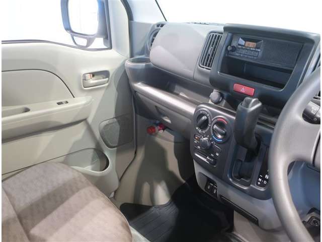 U00047817122_8_001.jpg