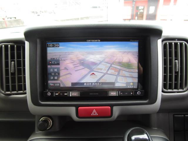 UZ0046340597_11_001.jpg