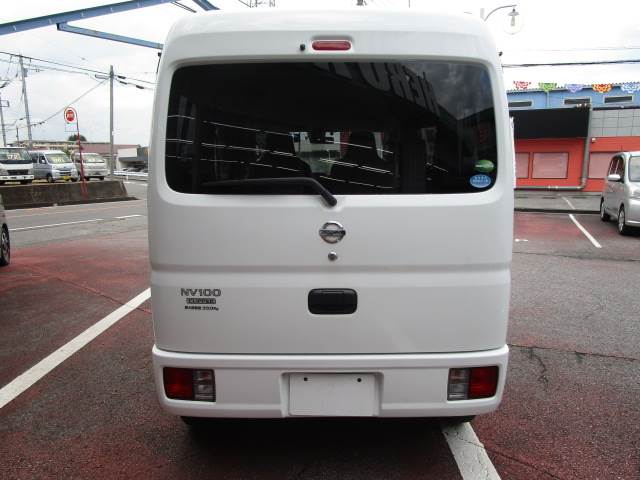 UZ0046340597_3_001.jpg