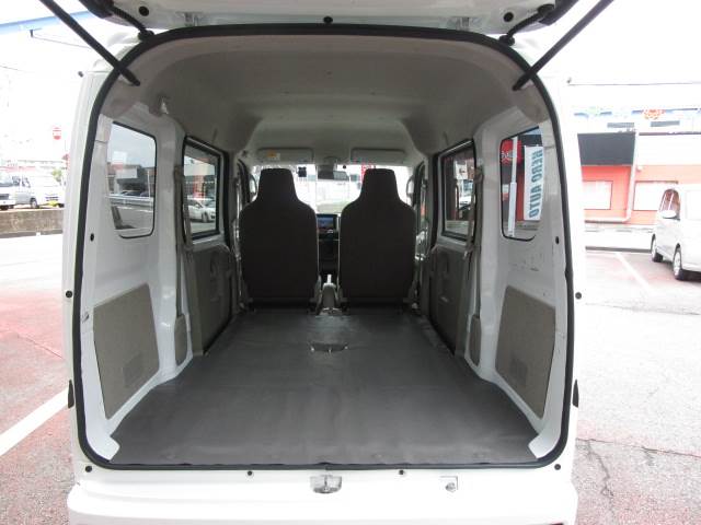 UZ0046340597_6_001.jpg