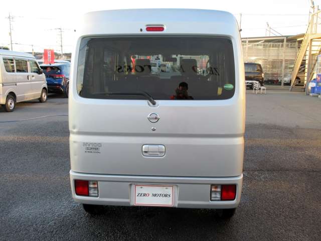 U00047668778_4_001.jpg