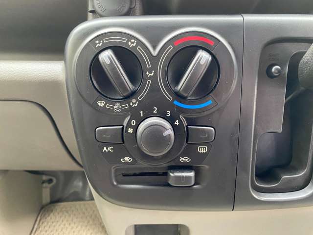 U00048242118_37_001.jpg
