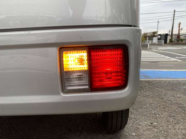 U00048242118_69_001.jpg