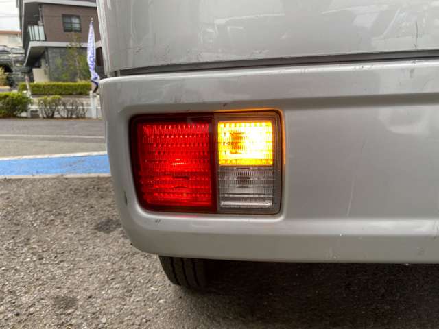 U00048242118_70_001.jpg