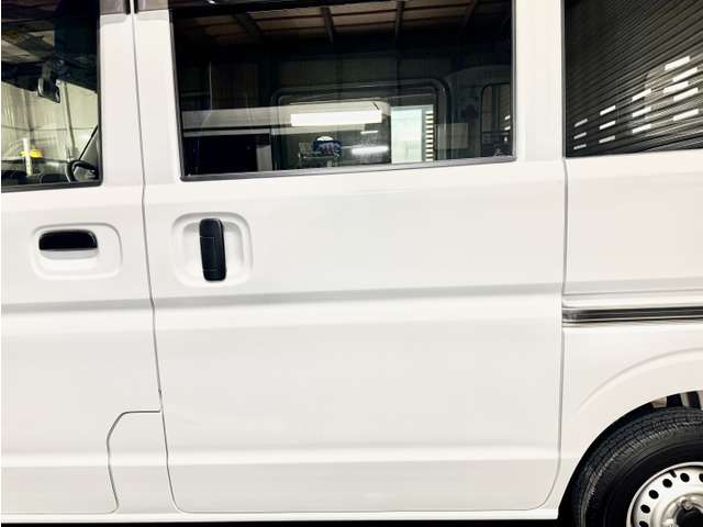 U00048609167_33_001.jpg